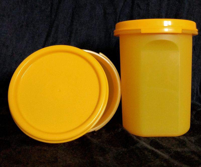 Tupperware Mudlur Mate Round