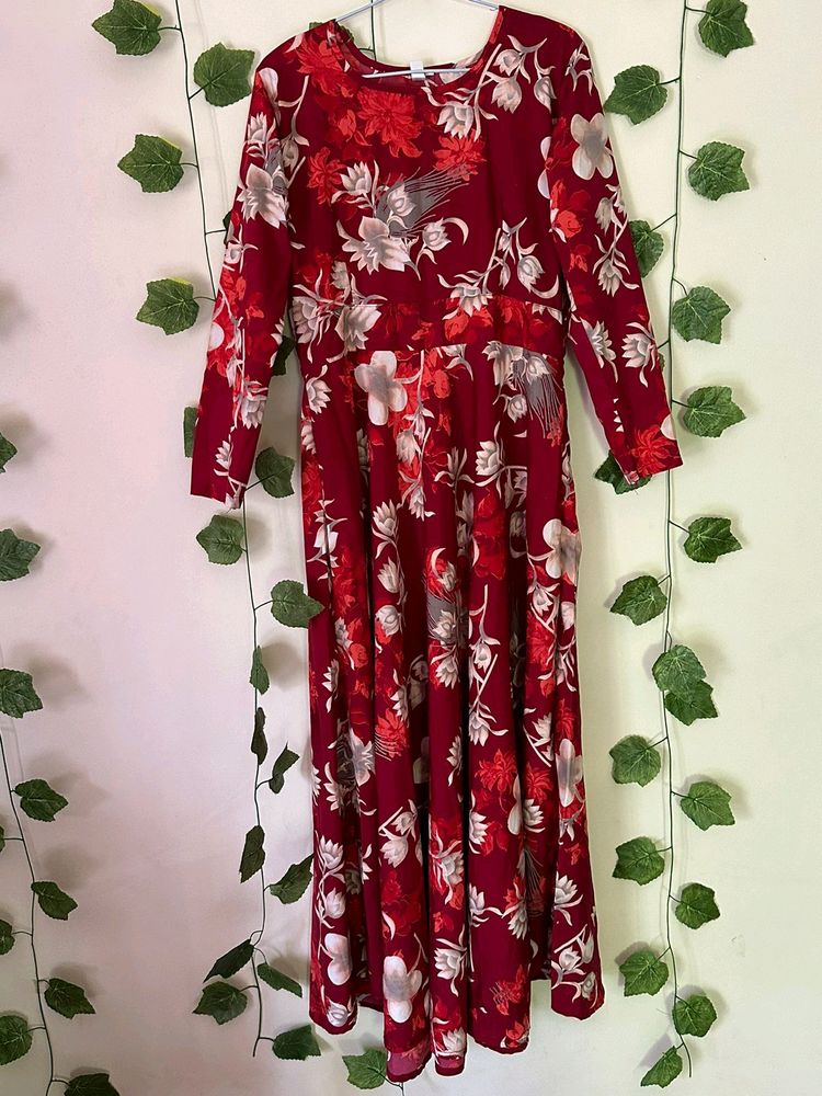 Long Dress With Floral Prints , Long Sleeve , Very Comfortable To Wear