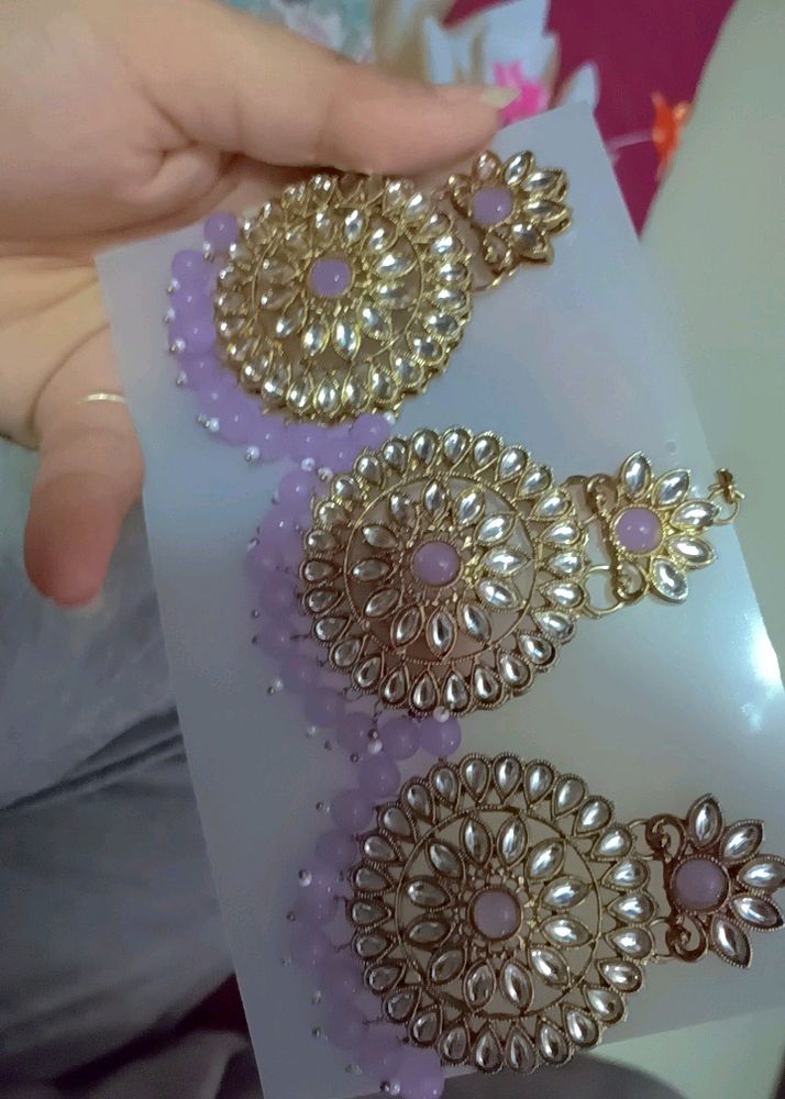 Earring With Mangtika