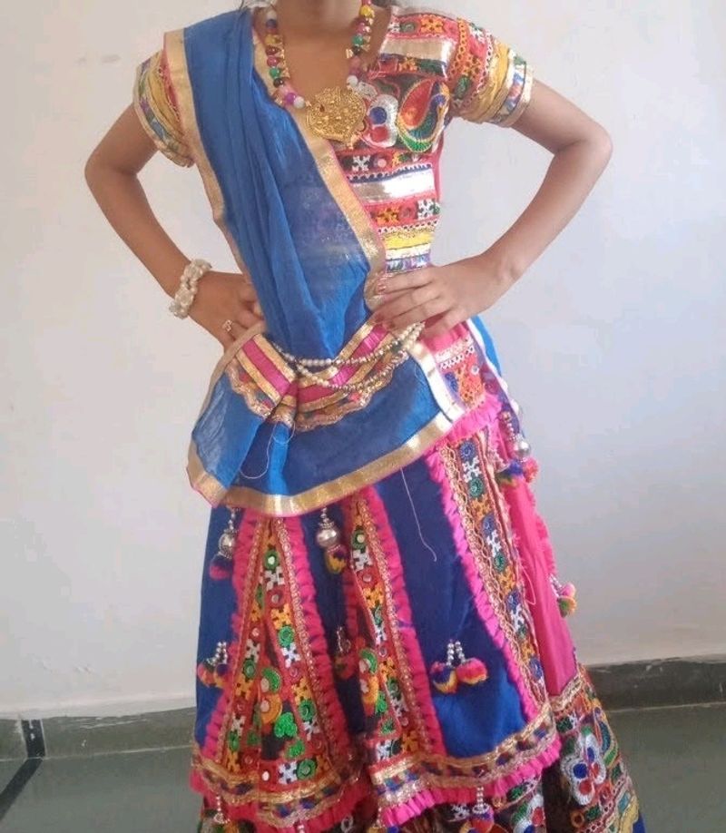 Girl's Chaniya Choli