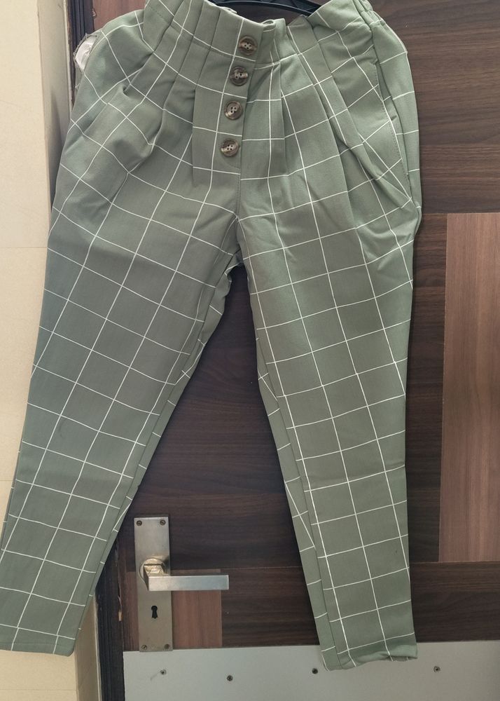 Chekkered Class baggie Pant