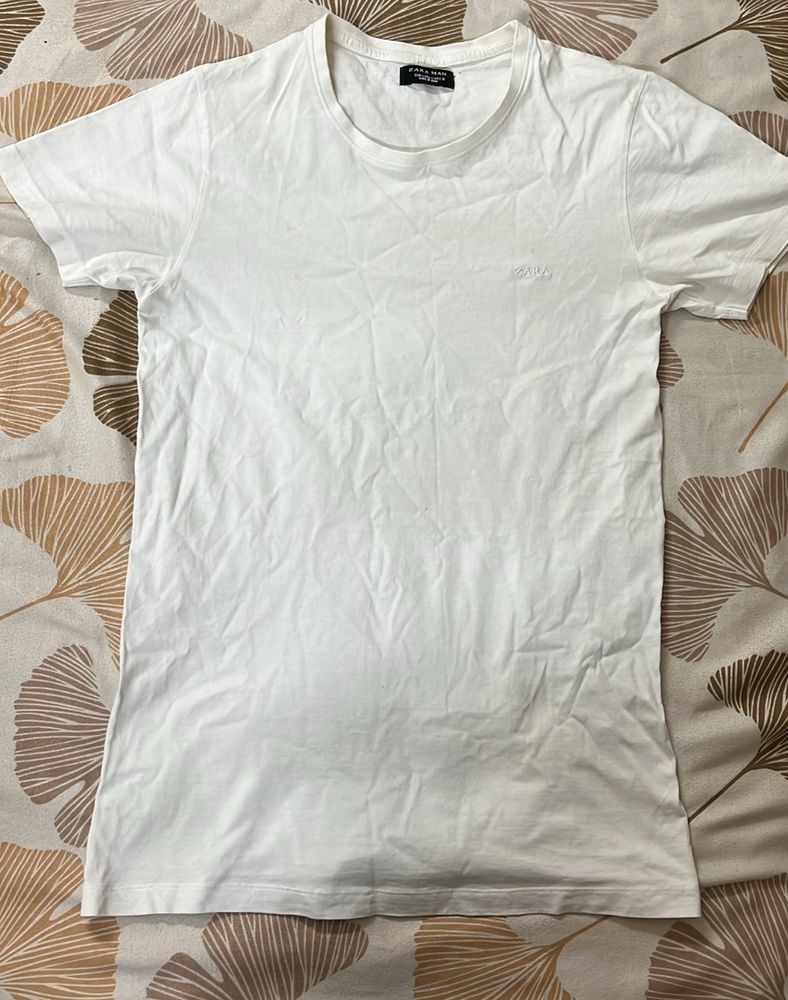 White Zara T shirt