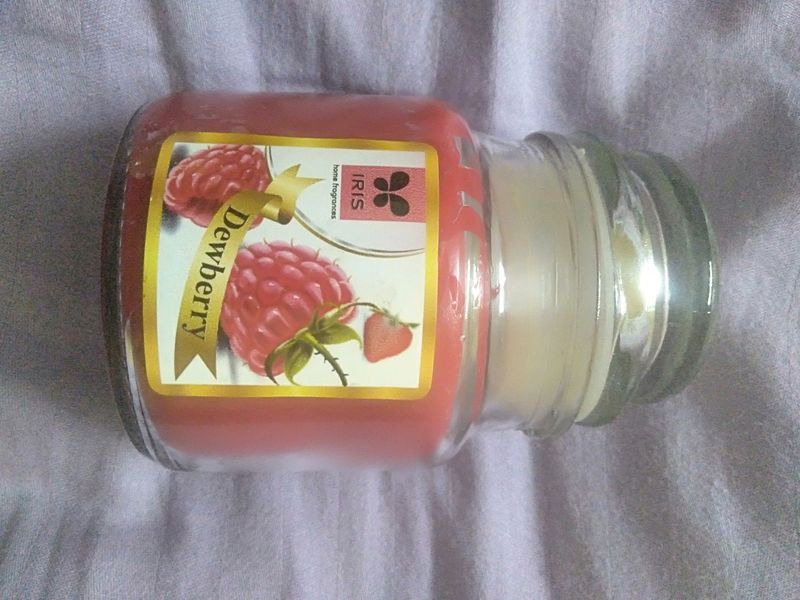 Dewberry Scented Candle