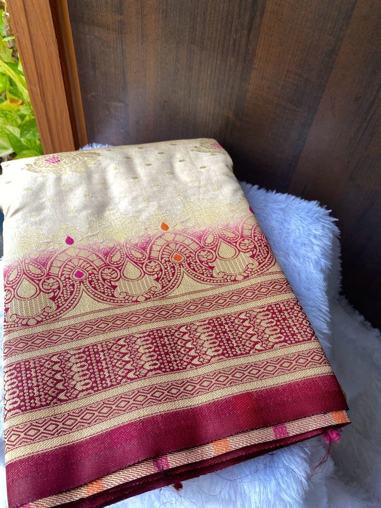 Brand New Banarasi Silk Saree With Blouse Piece