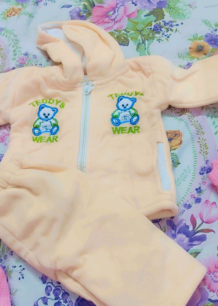 Newborn Baby Clothes