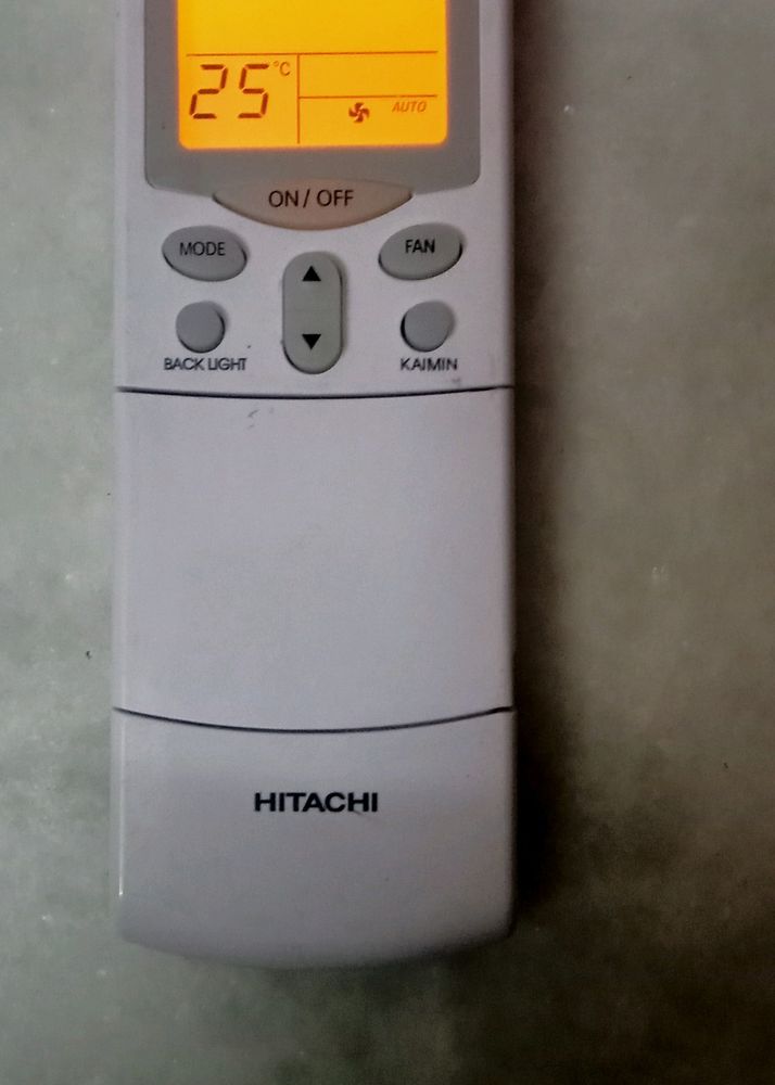 HITACHI NEW AND ORIGINAL AC REMOTE