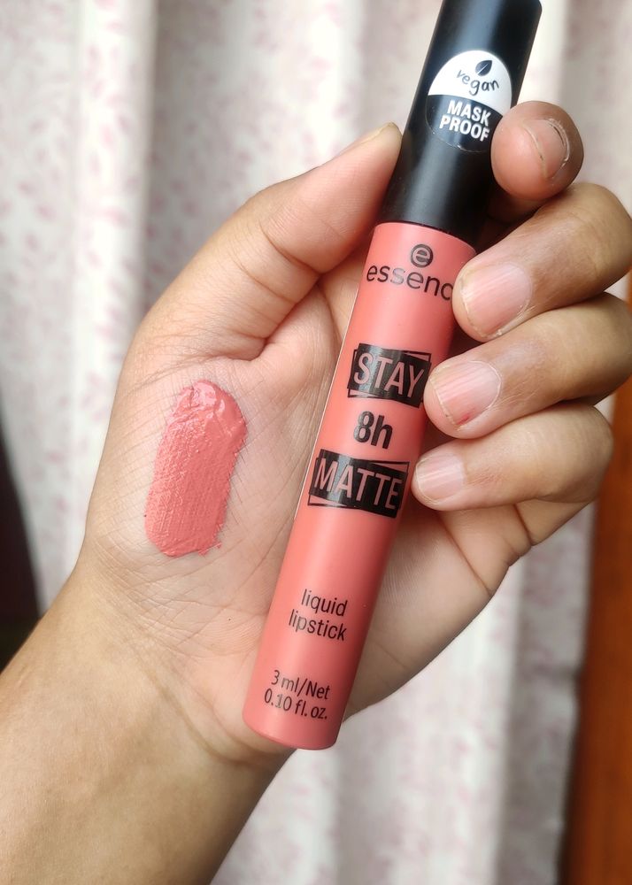 Essence Stay 8h Matte Lipstick - Down To Earth