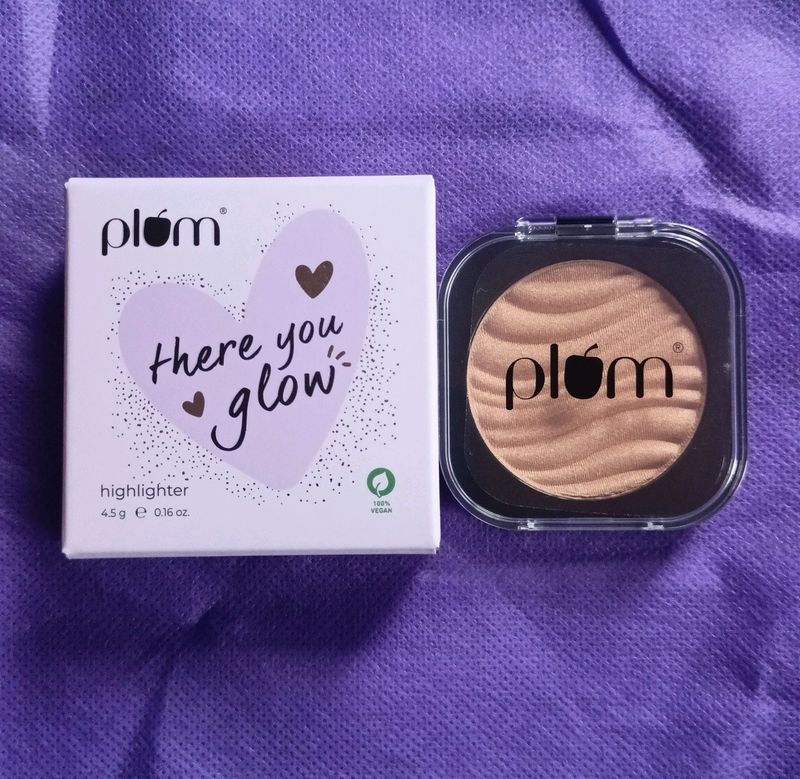Plum There You Glow Highlighter