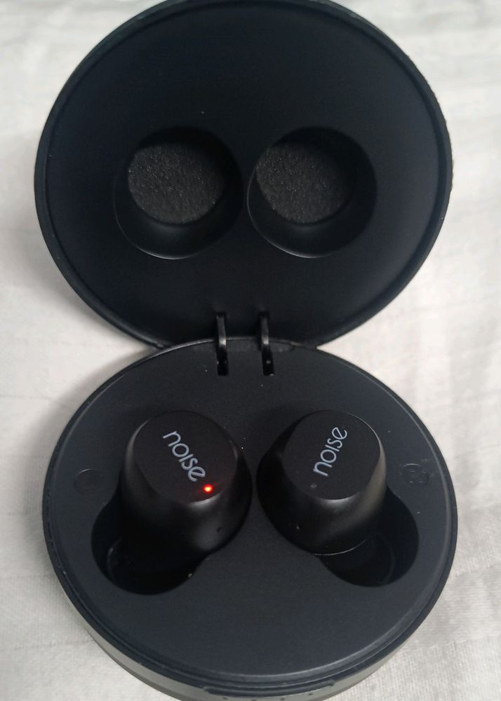 Noise Groove Earbuds