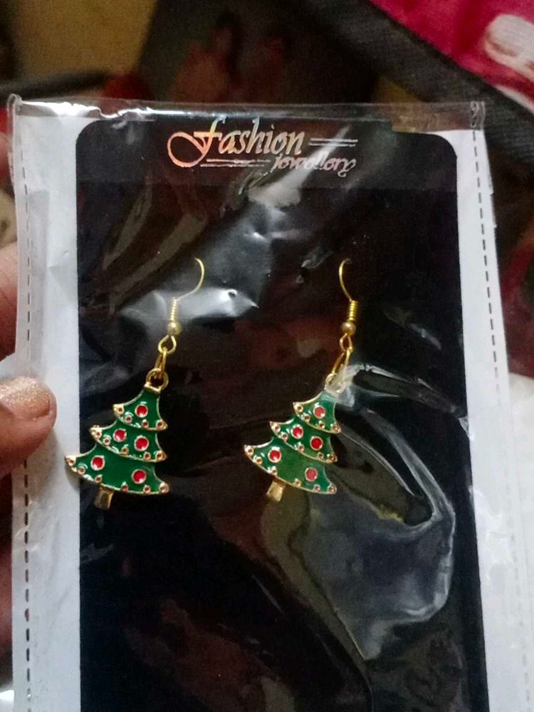 Christmas Tree Earrings