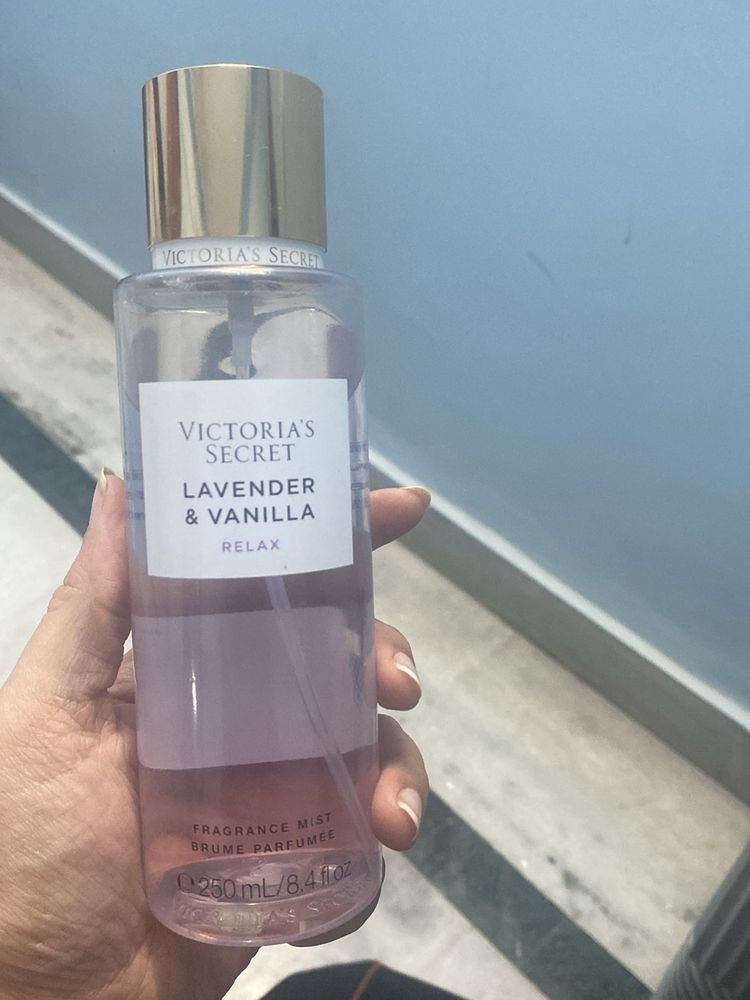 Victorias Secret Lavender & Vanilla Body Mist