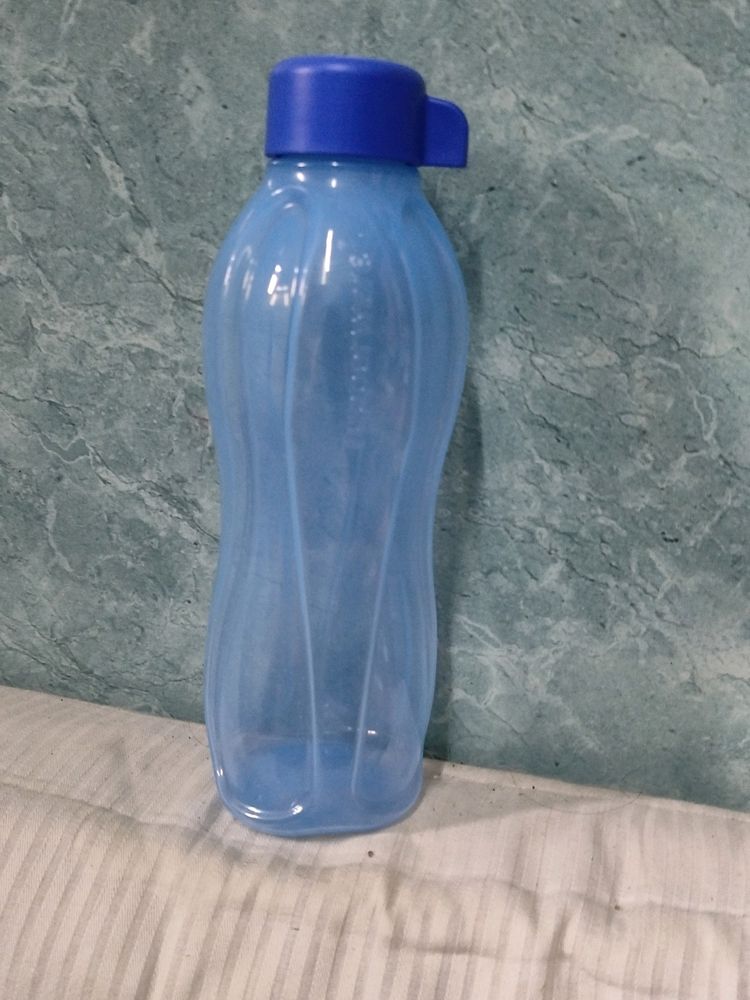 Tupperware 500ml Water bottle