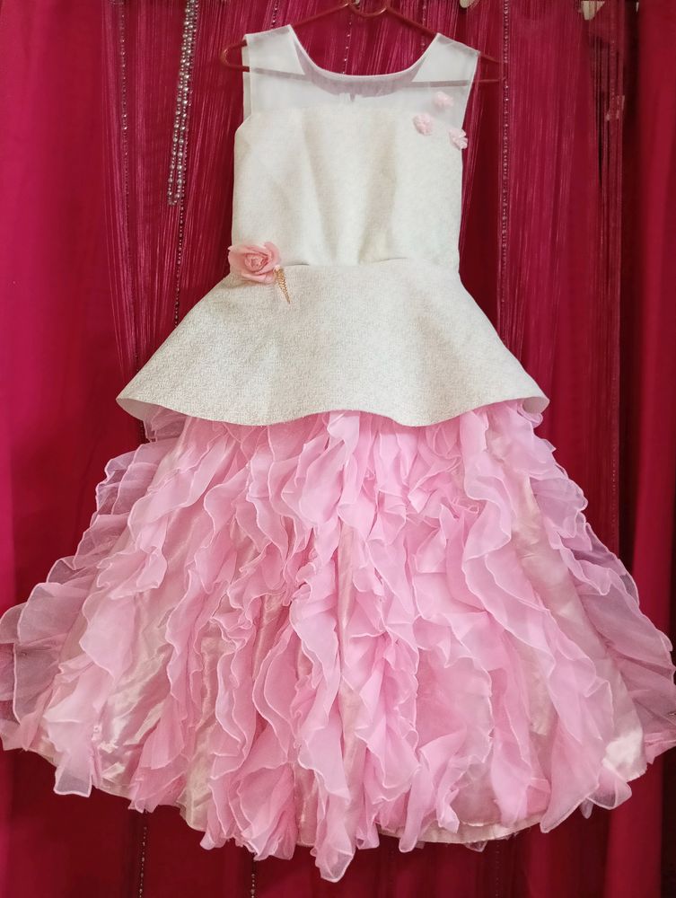 Pink Ruffles Frock💖