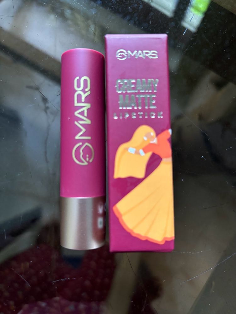 New Mars Grapeful Ghoomer Lipstick