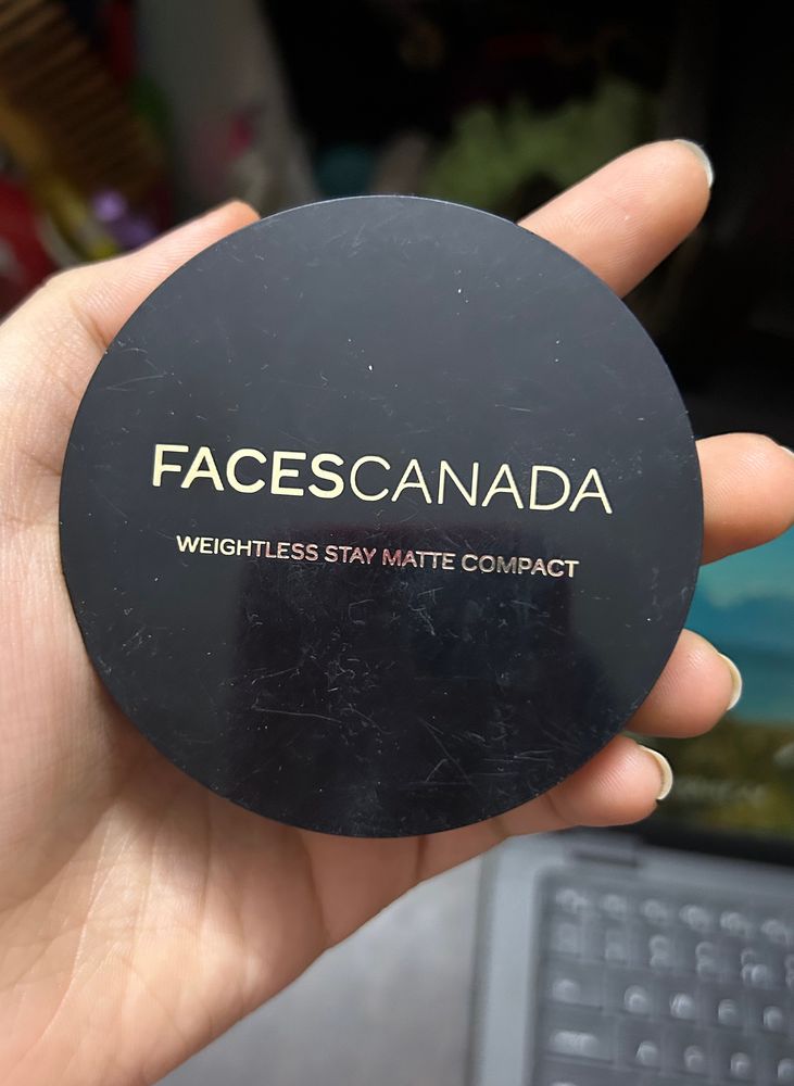 Faces Canada Ivory Compact- Used Few Times-perfect