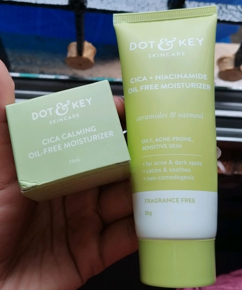 Combo Of 2 Dot & Key Oil Free Moisturizer