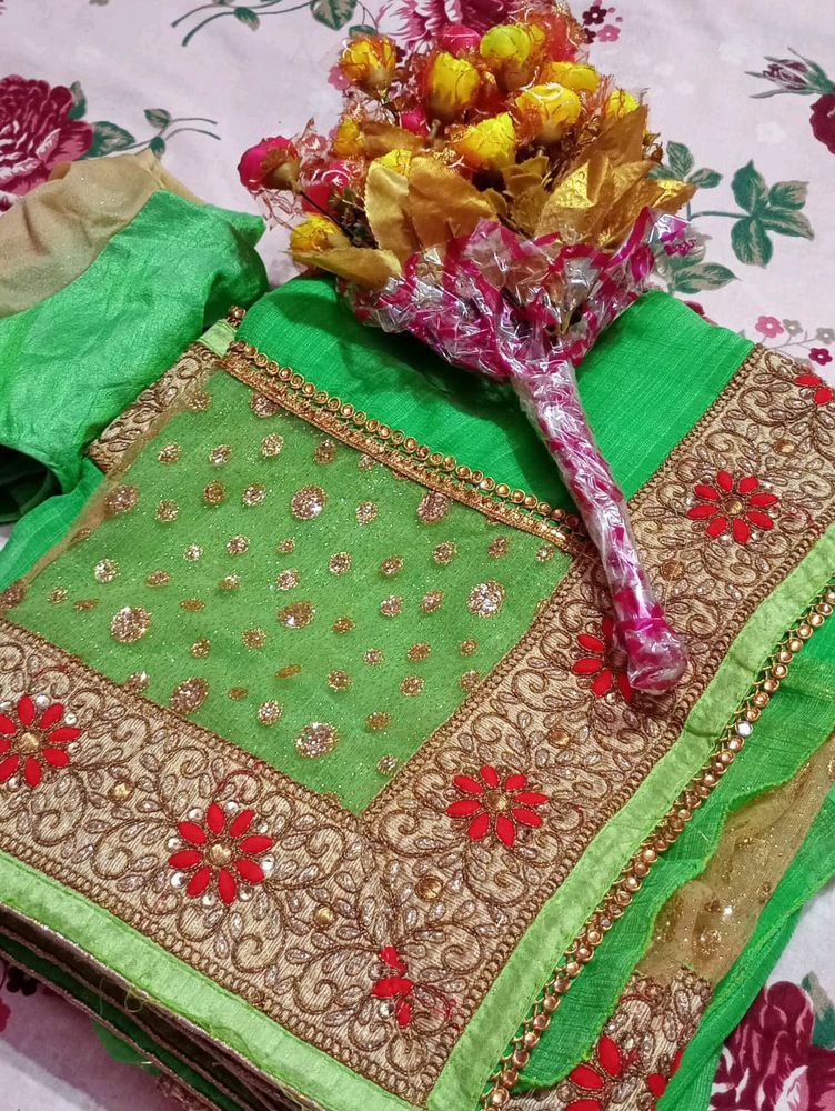 Wedding Saree+Artificial Flowers