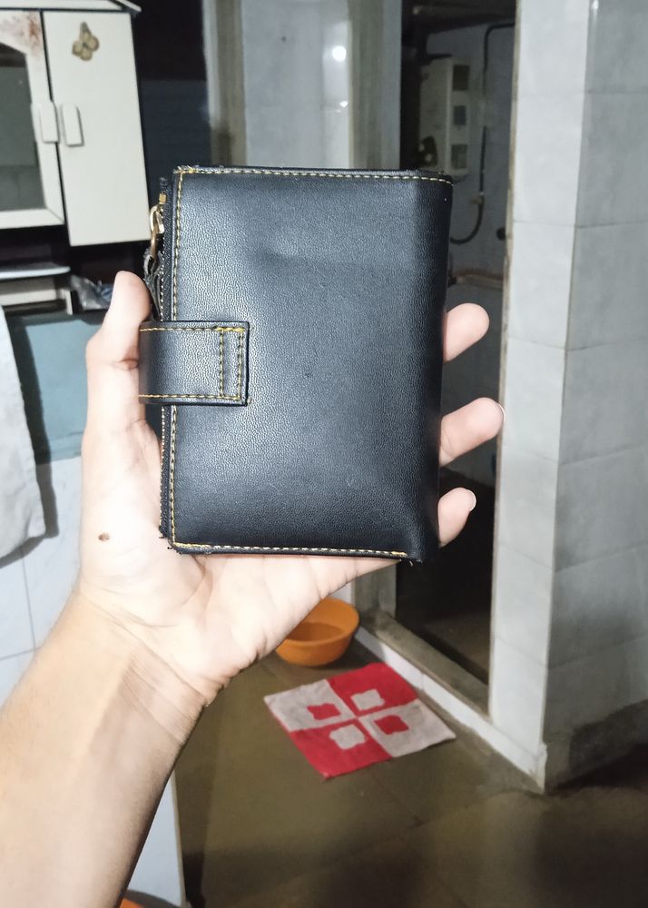 Black Trendy Wallet