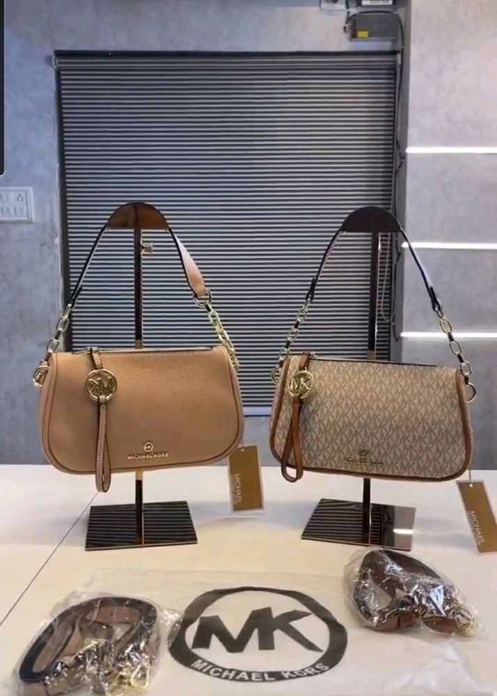 Michael kors Slingbags