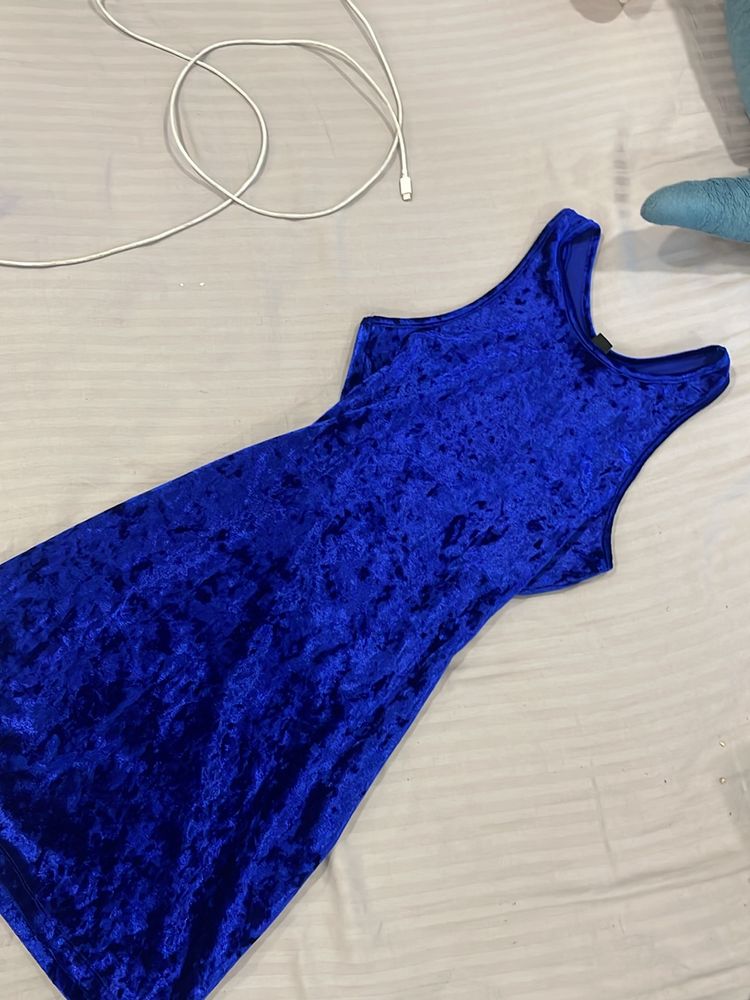 Forever 21 Blue Velvet Bodycon Dress