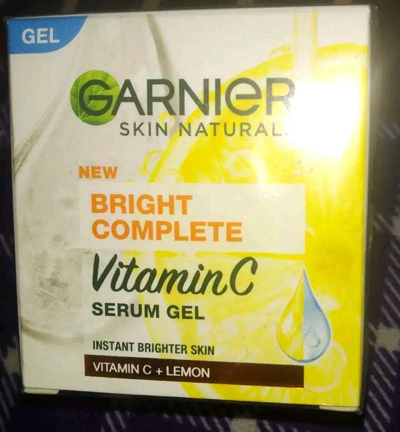 GARNIER Vitamin C SERUM GEL