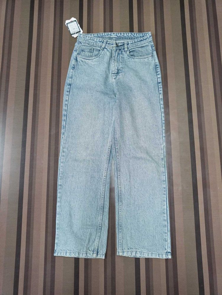 DG-18 Size-28 Straight Women Denim Jeans