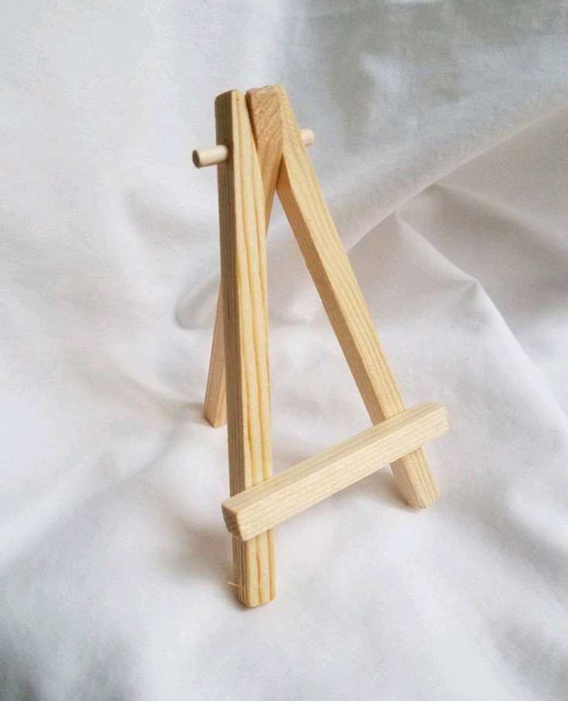 Set Of 4 Easel/Canvas Stand