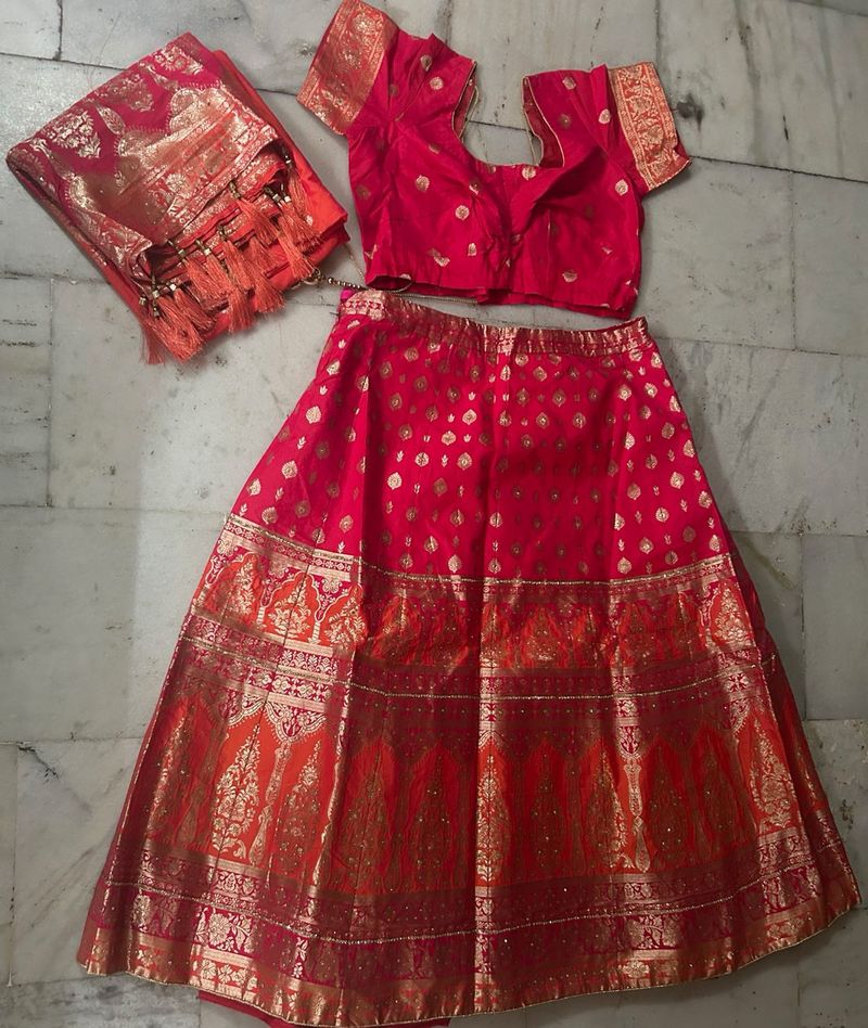 HEAVY BRIDAL BANARSI SILK LEHNGA BROCADE WORK