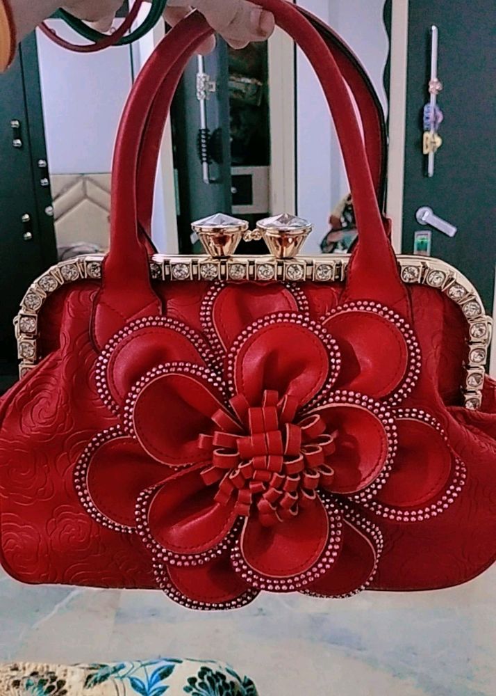 Red Wedding Handbags With Golden Chain