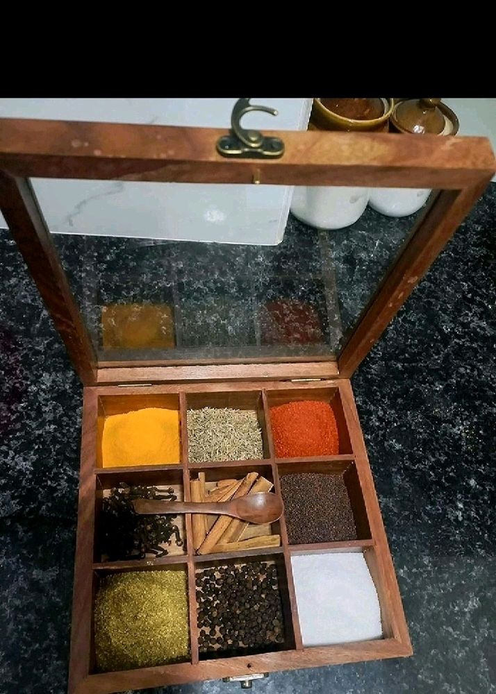 SPICE BOX WITH SPOON [NEW]