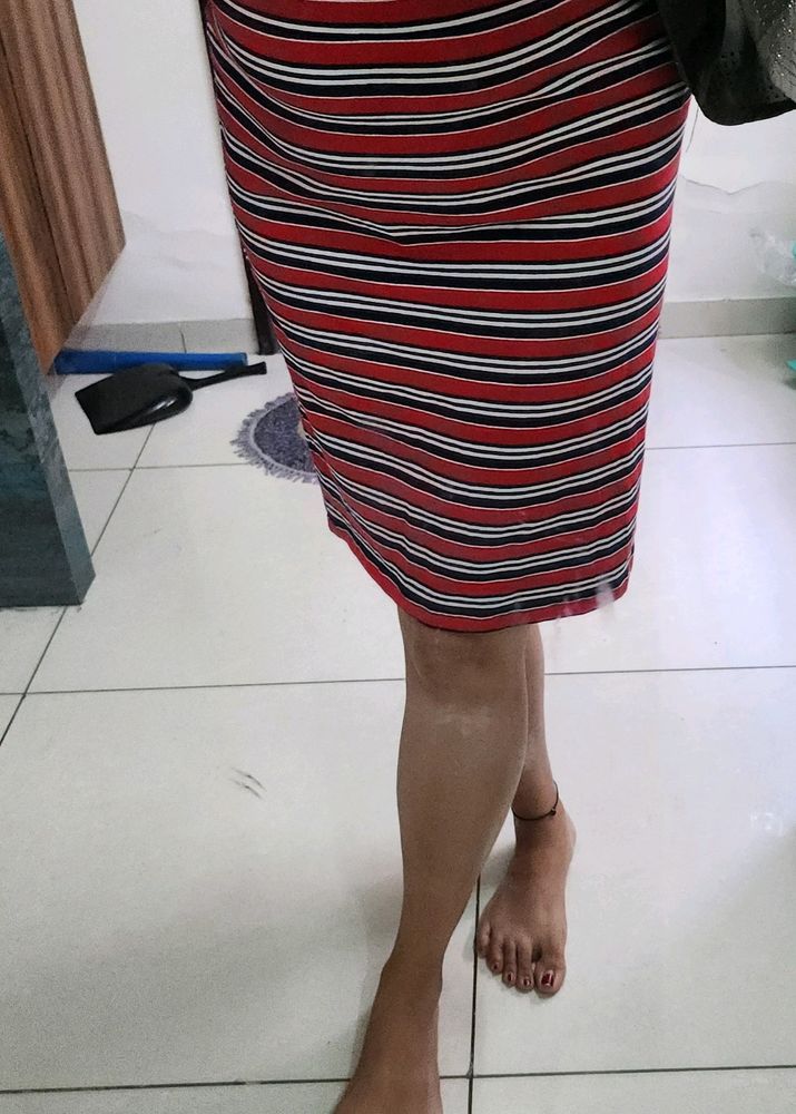 Women Skirt... Unused