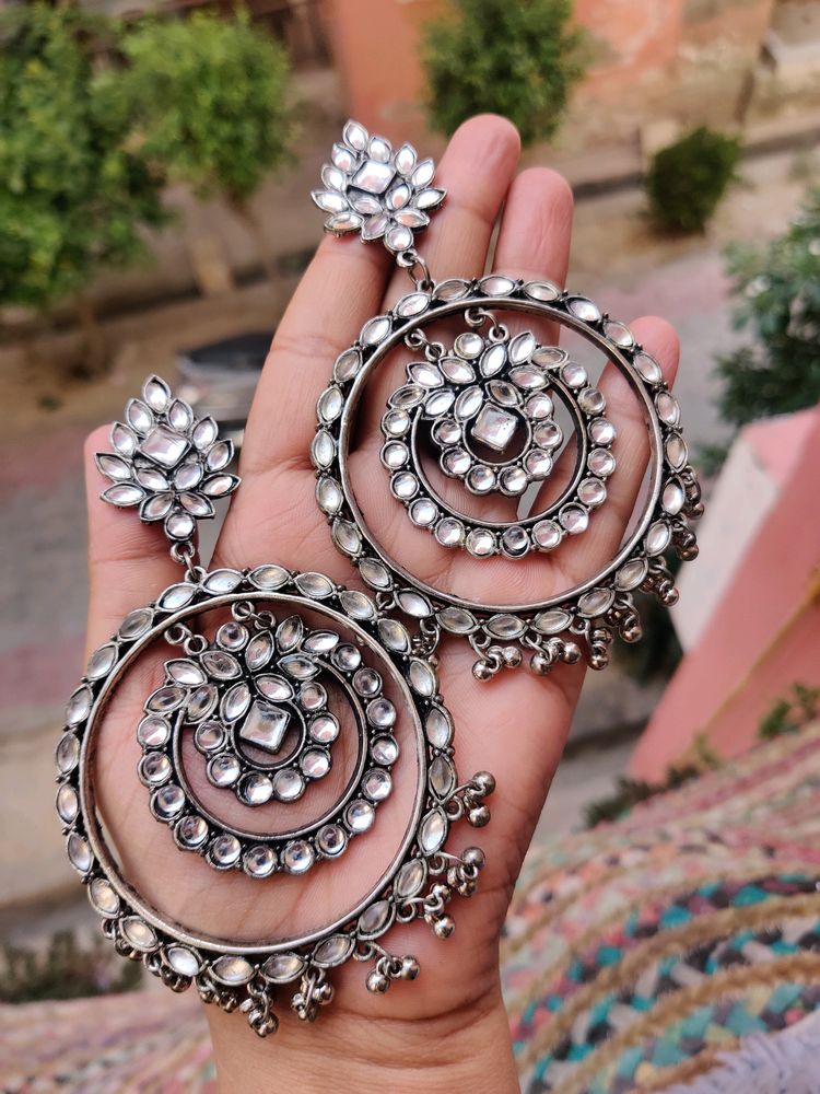 White Kundan Chand Baliyan