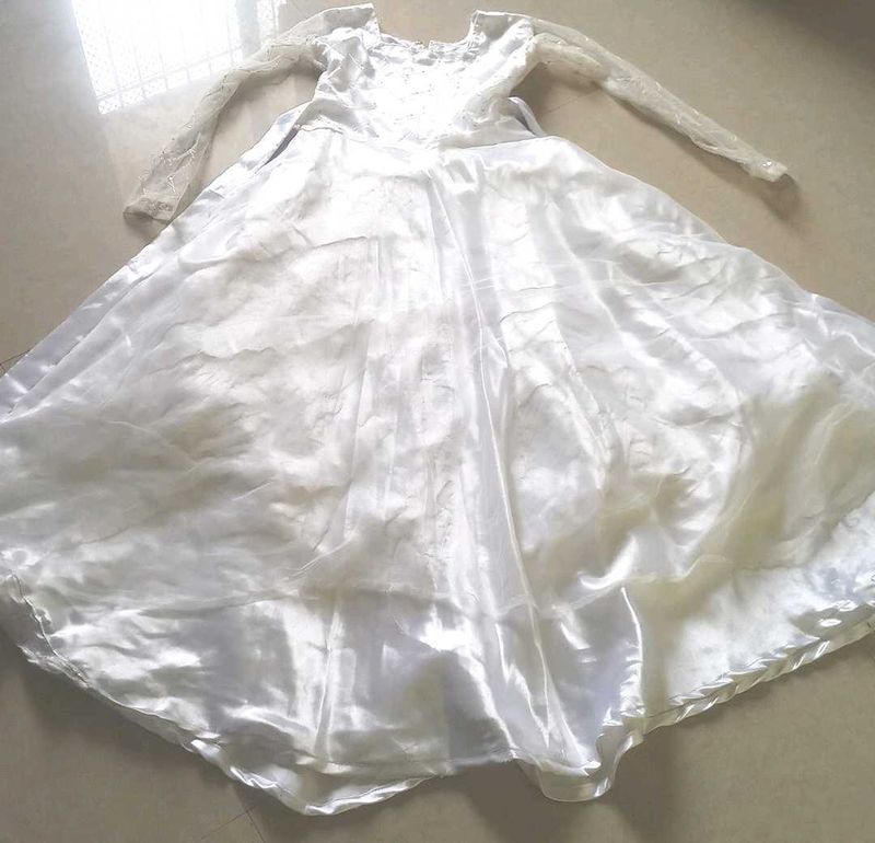 White Colour Wedding Frock For Girls