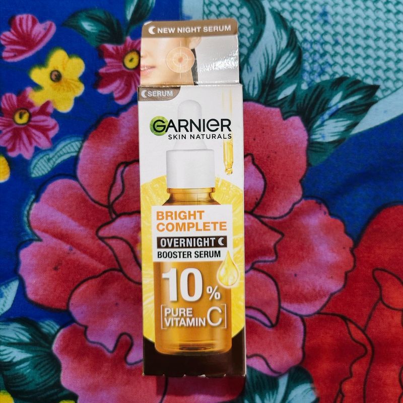 Garnier Bright Complete Overnight Vitamin C Serum