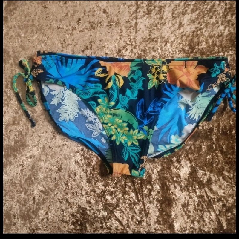 Floral Bikni Bottom