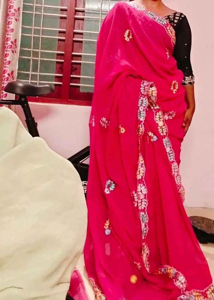 Beautiful 😍❤️ Saree With Blouse