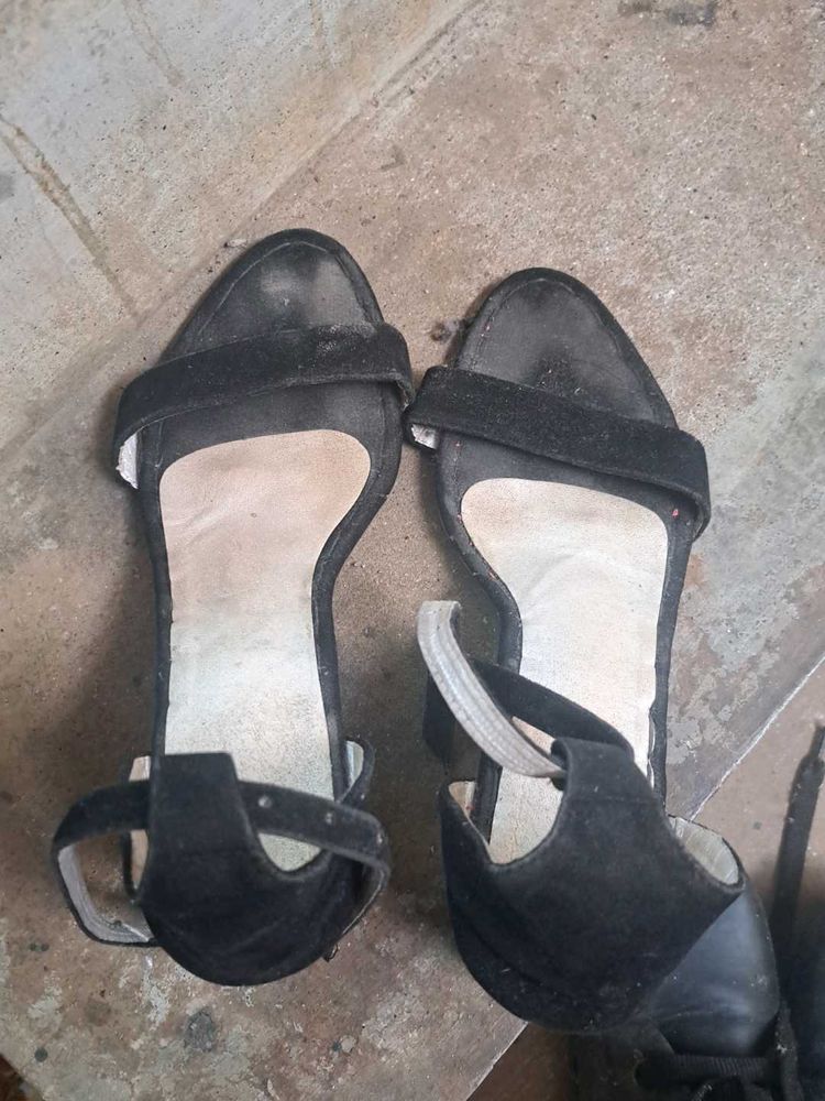 Heel And Boot Good Condition