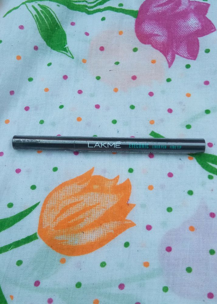 30₹off Lakme Eyeconic Pen Liner