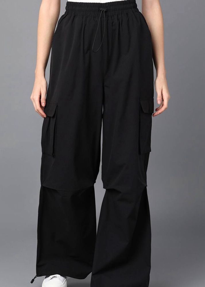 swap Avail For This Y2k Parachute Pants