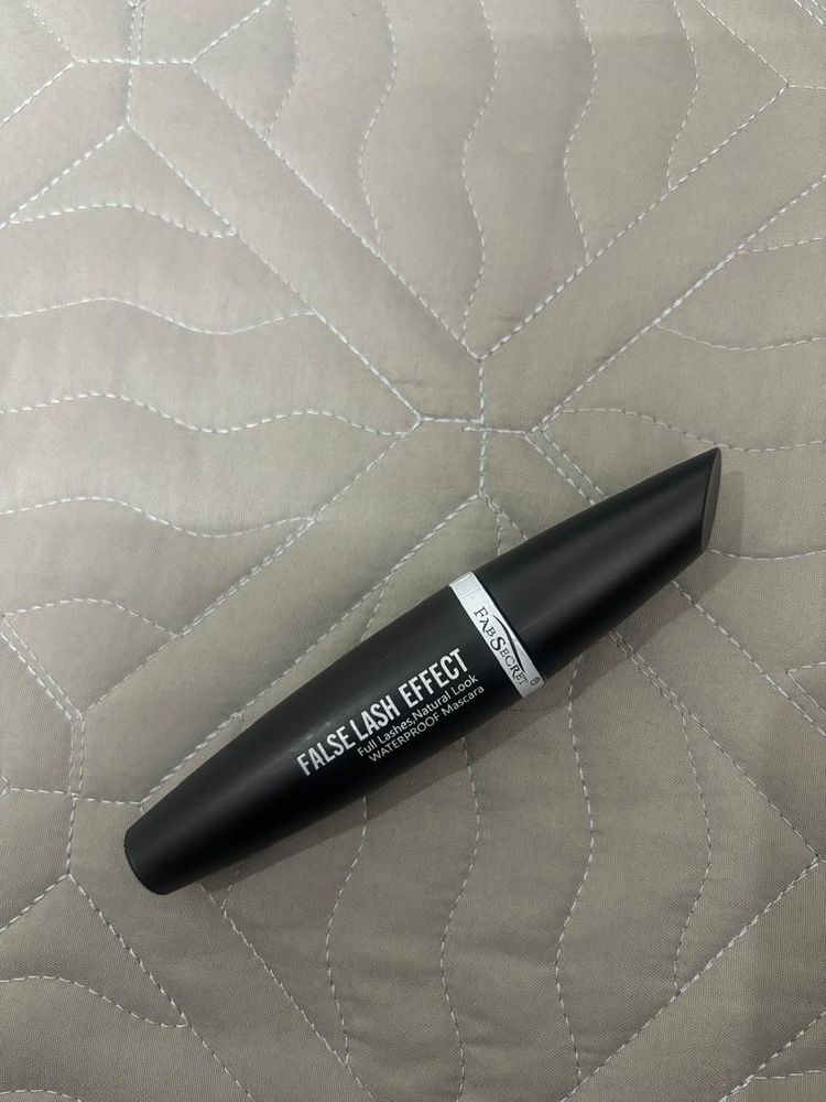 Waterproof Mascara For A Natural Look