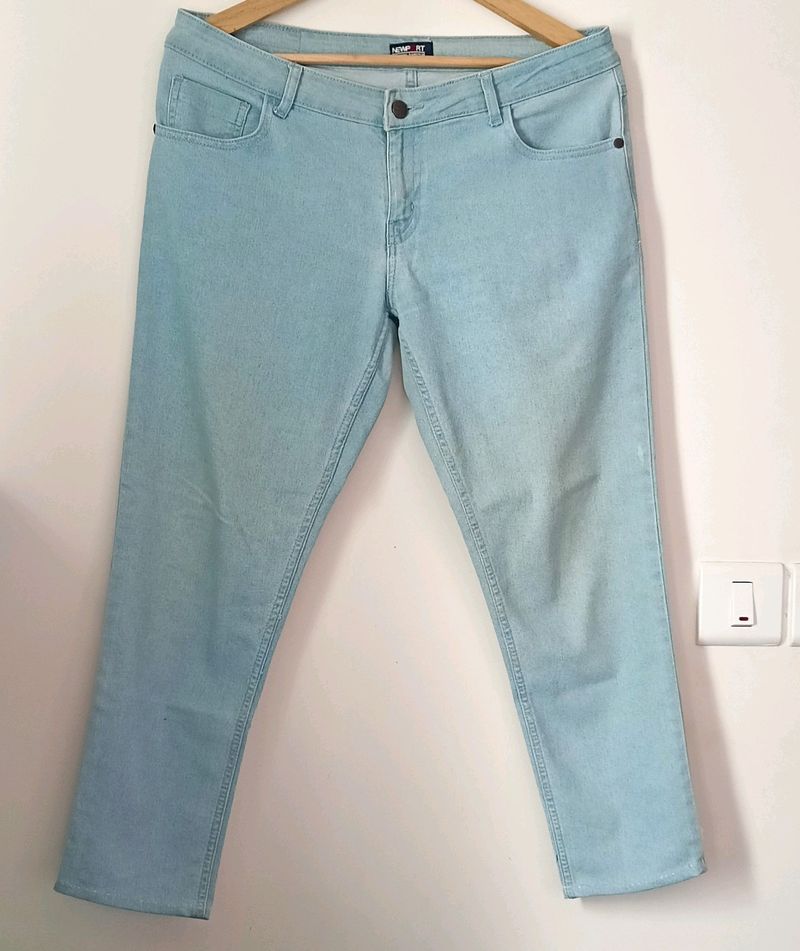 Sky Blue Jeans 👖 (Women)