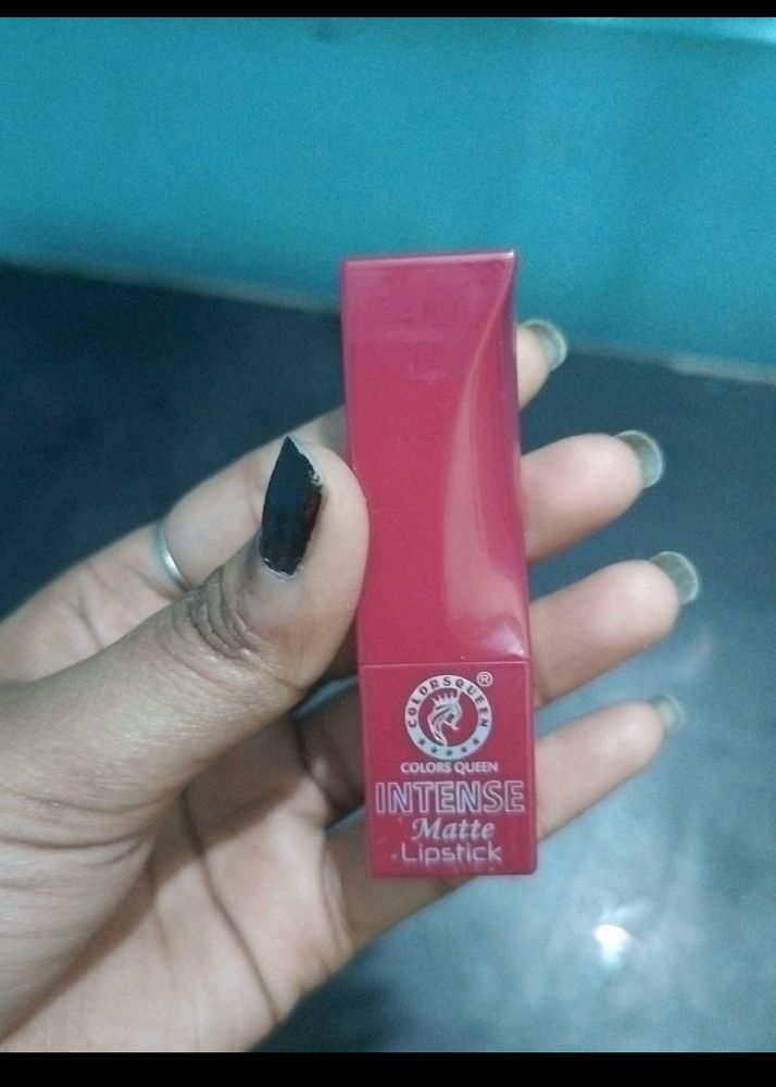 Lipstick+ Freebie