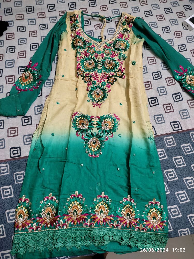 Women Salwaar Suit