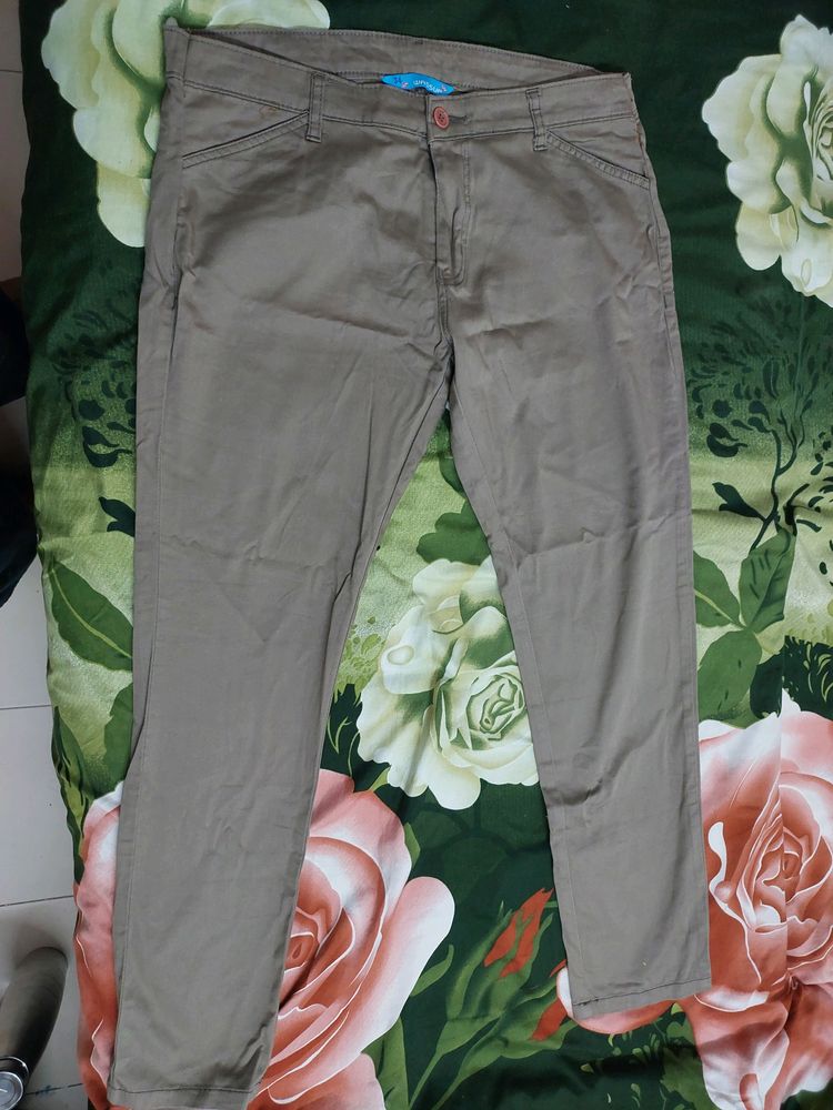 Trousers Tan Color