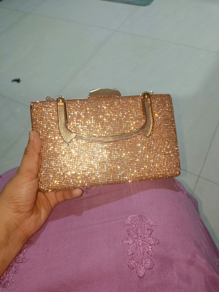 GOLD SLING BAG FOR PARTIES❣️