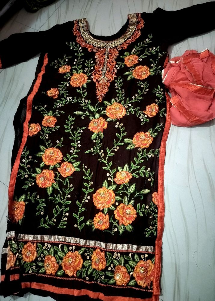 Kurta With Dupatta