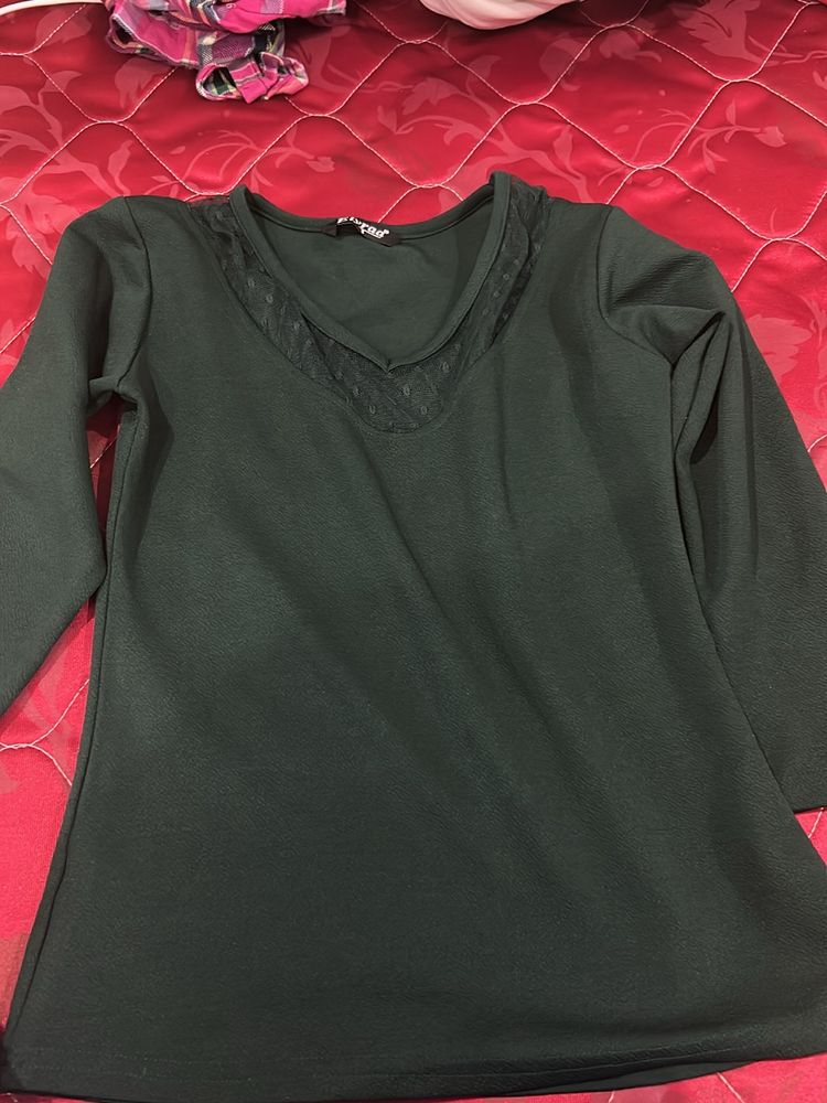 Selling A Dark Green Top