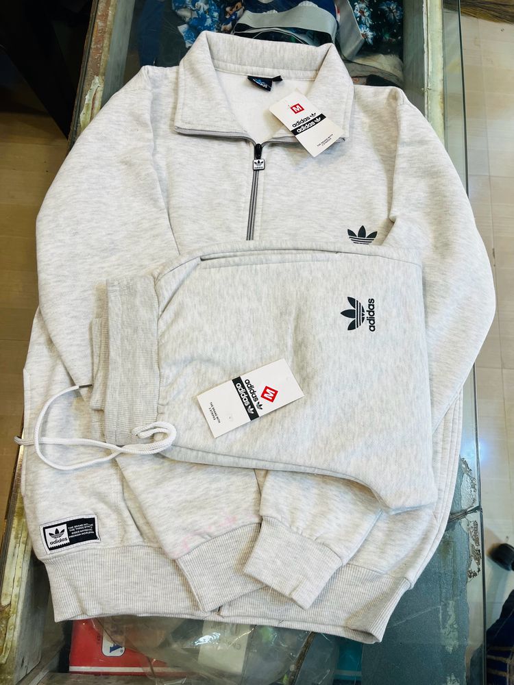 Addidas Track Suit Size -MEDIUM