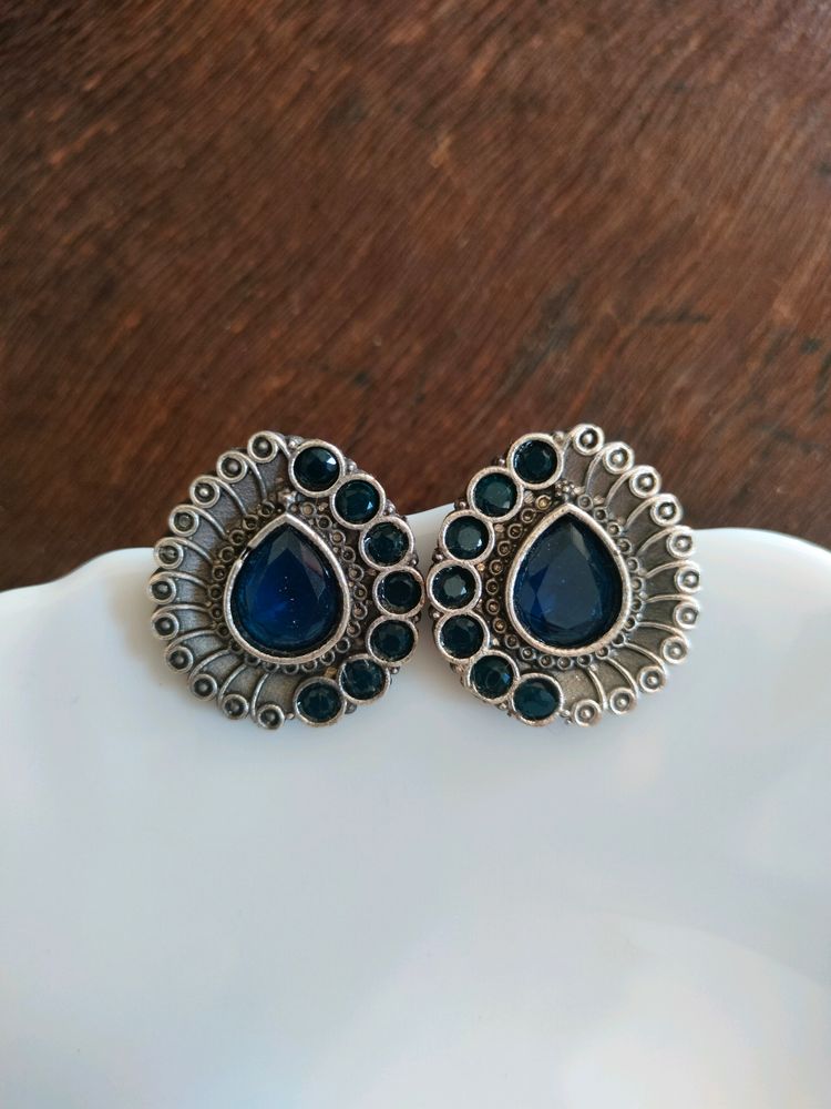 Monalisa Stone Blue Colour Earings..