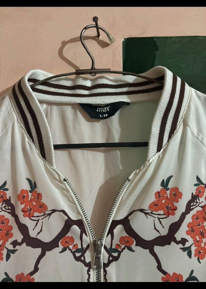 Crepe Jacket With Chinese Design